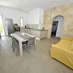 Lara Ferienhaus Torre Pali